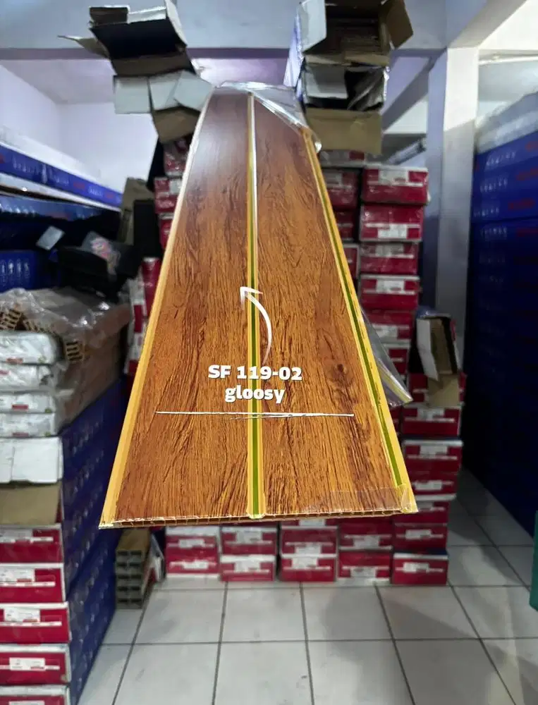 menjual matrial & pemasangan plafon PVC