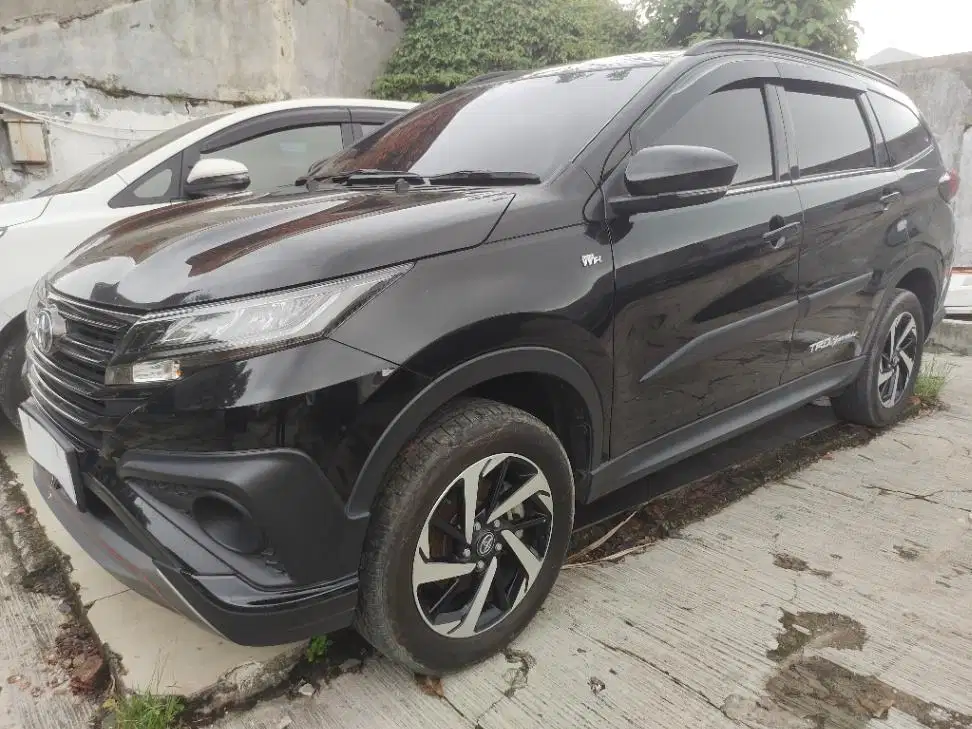 DP MURAH Toyota Rush 1.5 S Bensin-AT 2020 Hitam CKYUB