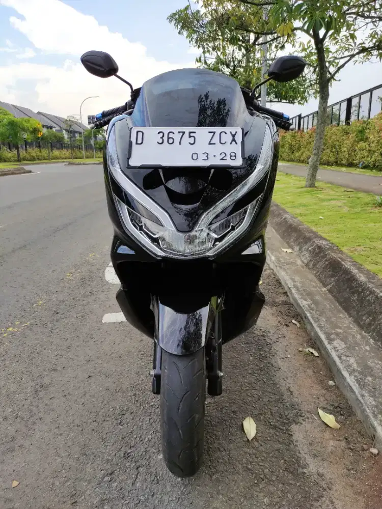 HONDA PCX 150 ABS HITAM MULUS