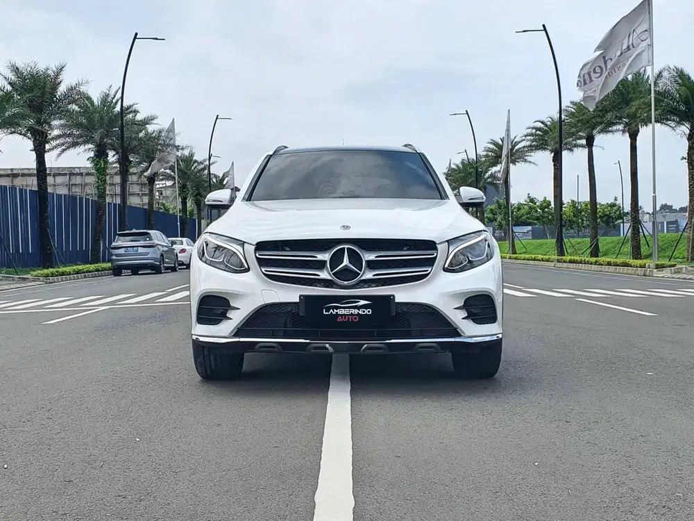 MERCEDES BENZ GLC200 AMG LINE 2.0 TURBO 2018 PANORAMIC SUNROOF PUTIH