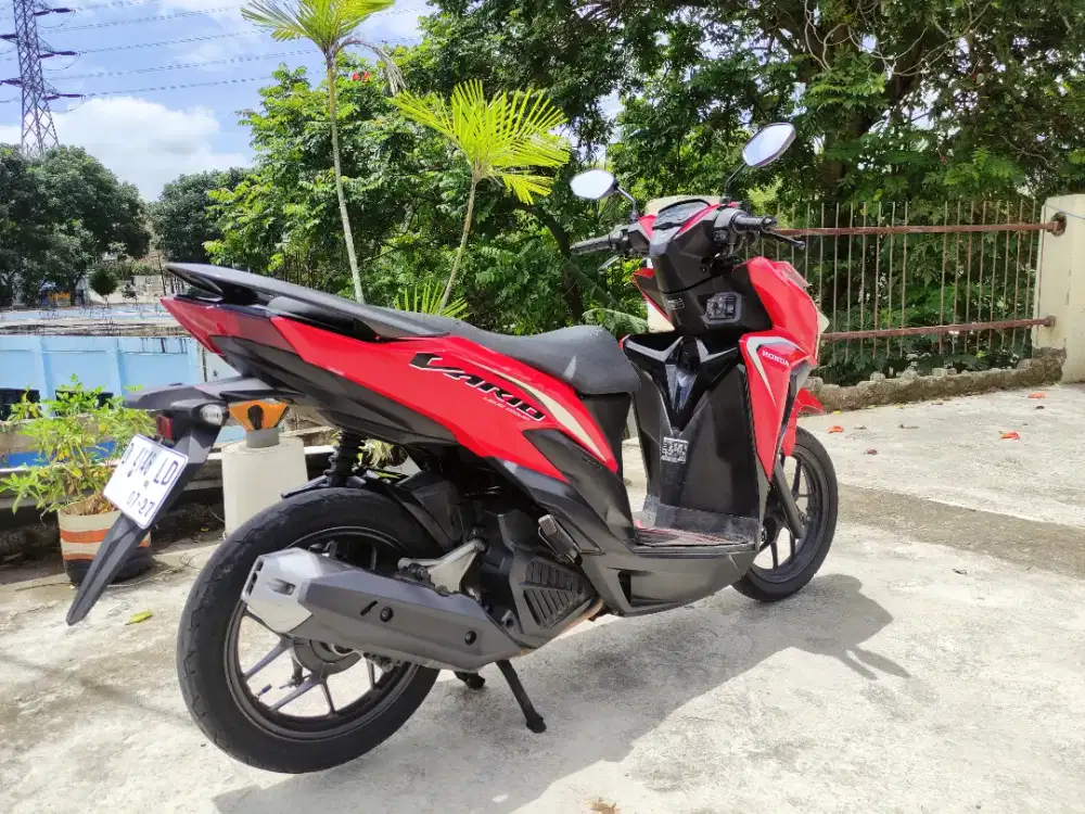 NEW VARIO 125 MERAH MULUS