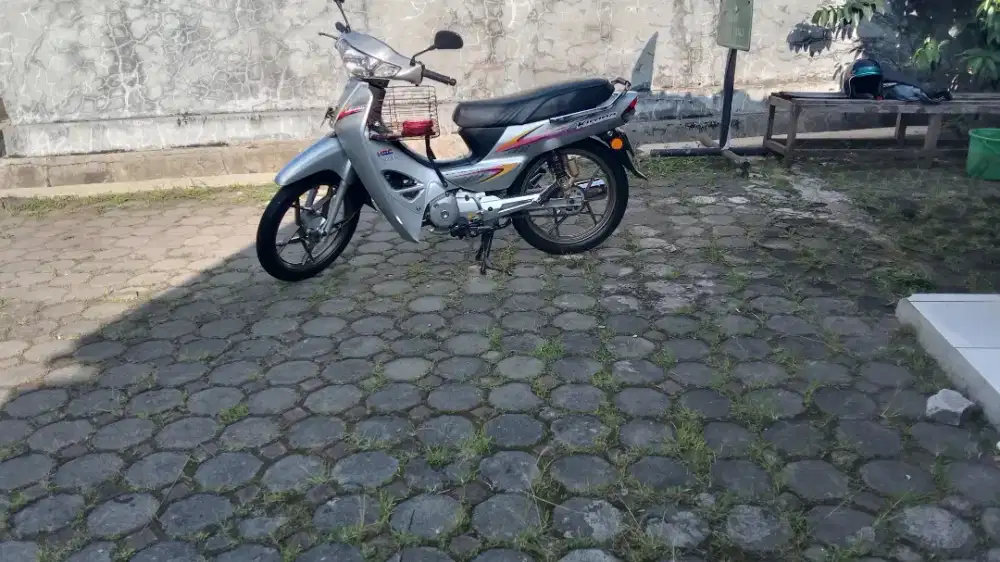 Honda Kirana  silver terawat