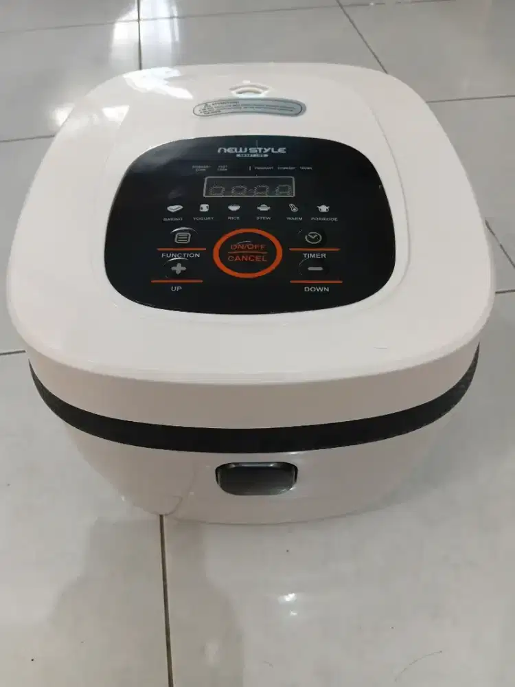 Newstyle Smart Rice Cooker Y03