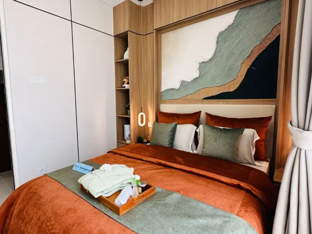 RUMAH 3 LANTAI 3 KAMAR TIDUR LOKASI DITENGAH BSD & GADING SERPONG!