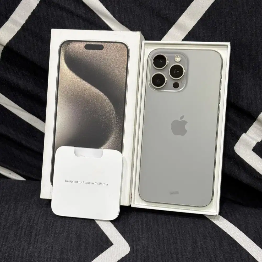 iPhone 15 Pro Max Natural Titanium 256 GB iBox