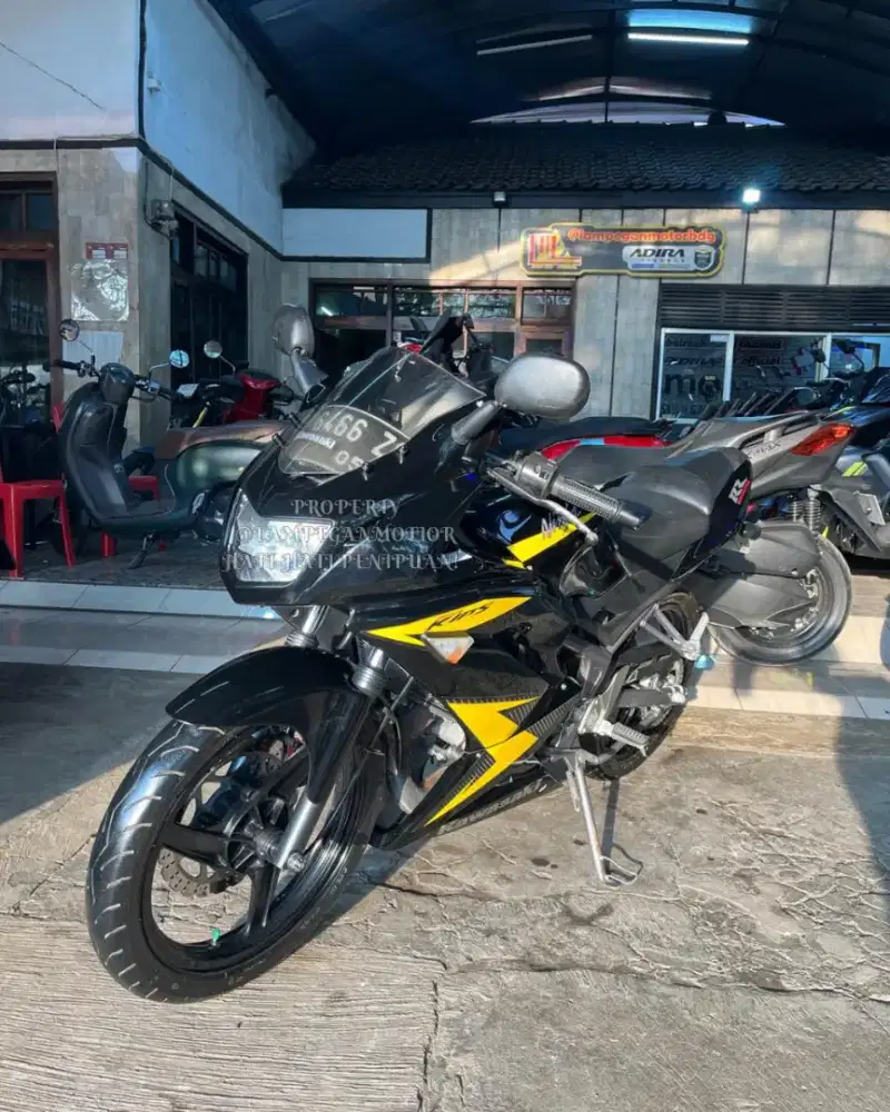 Kawasaki New Ninja 150 RR 2015