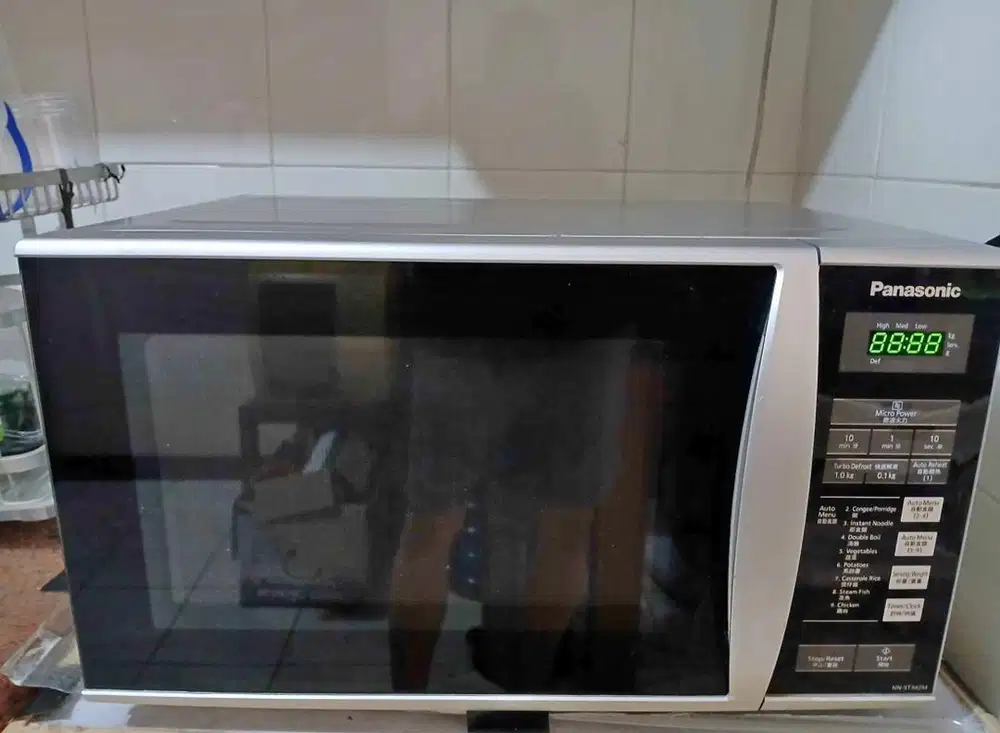 Panasonic NNST-343 microwave