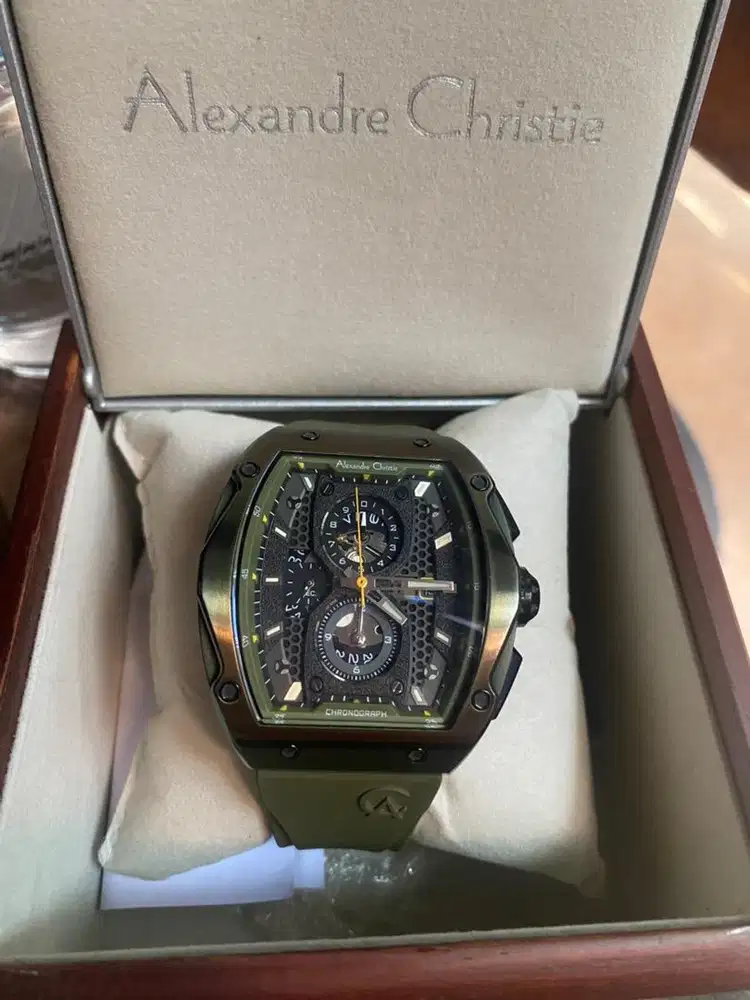 JAM ALEXANDRE CHRISTIE (HIJAU ARMY SULIT DI CARI)