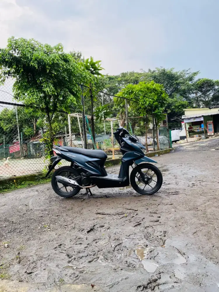 Honda beat deluxe 110cc cbs iss esp fi tahun 2023