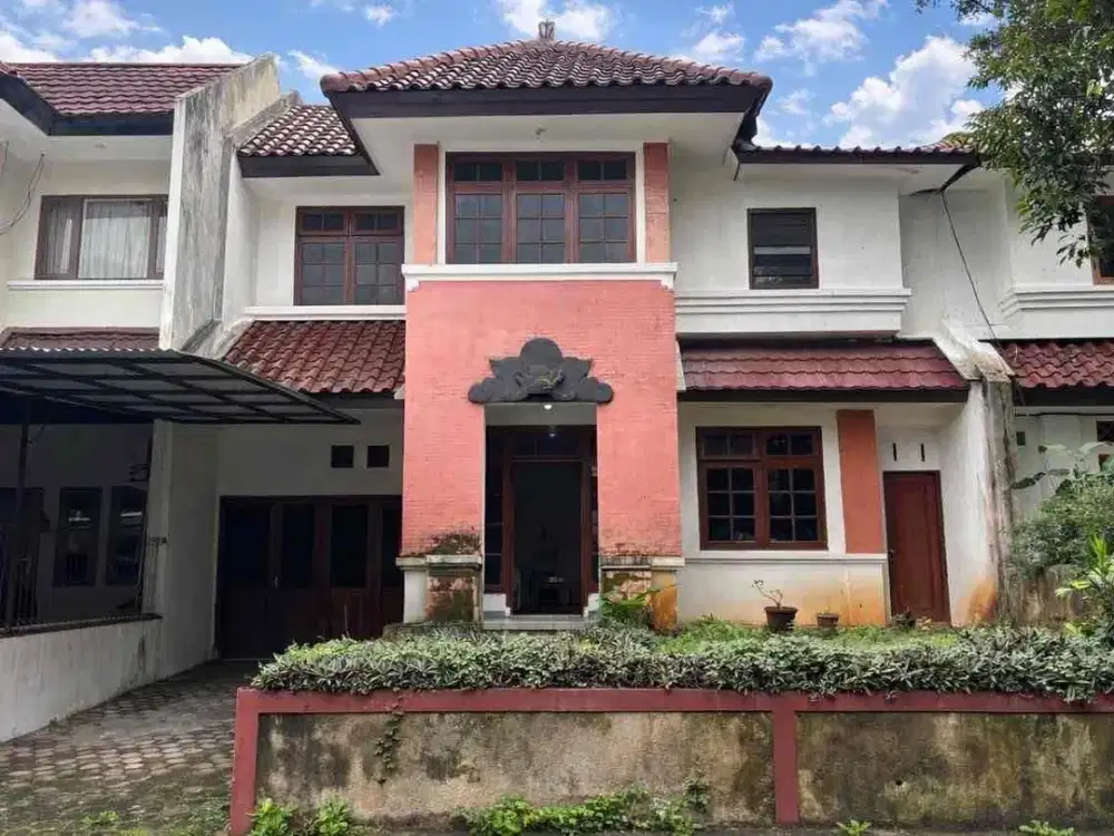 Rumah gaya Bali di Bali View Cirendeu dekat Lab School Cirendeu