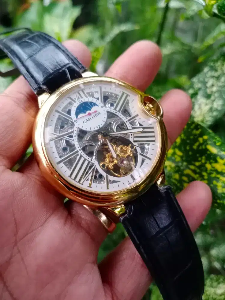 Jam cartier automatic