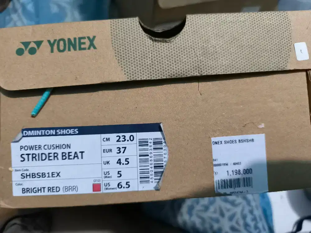 Yonex strider beat original 100% Big clearance sale