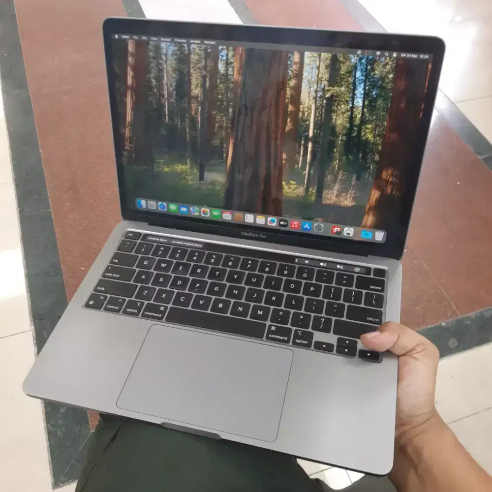 Macbook pro m1 2020 ram 16gb ssd 512gb mulus ex ibox bisa cod