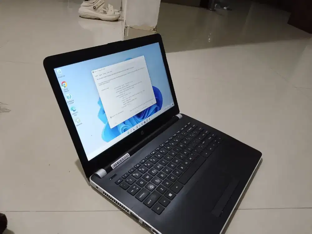 Laptop HP 14 bs128tx generasi ke 8