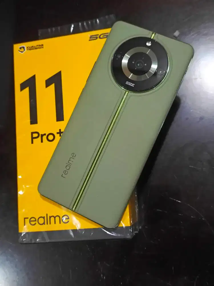 Realme 11 pro plus 5G ram 12/512gb fullset garansi resmi