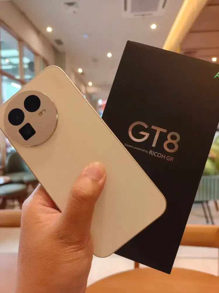 RICOH GR x Realme GT 8