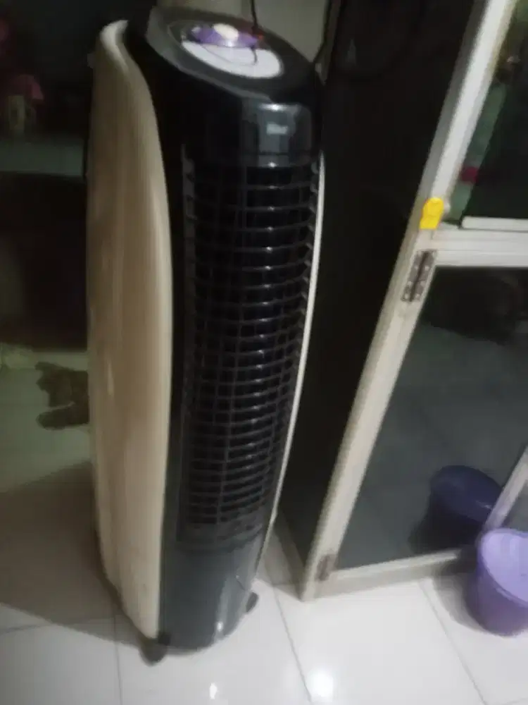 Dijual cepat kipas angin pake air dingin
