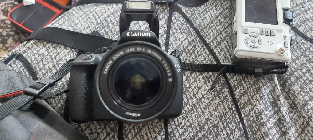 Canon EOS 1200D