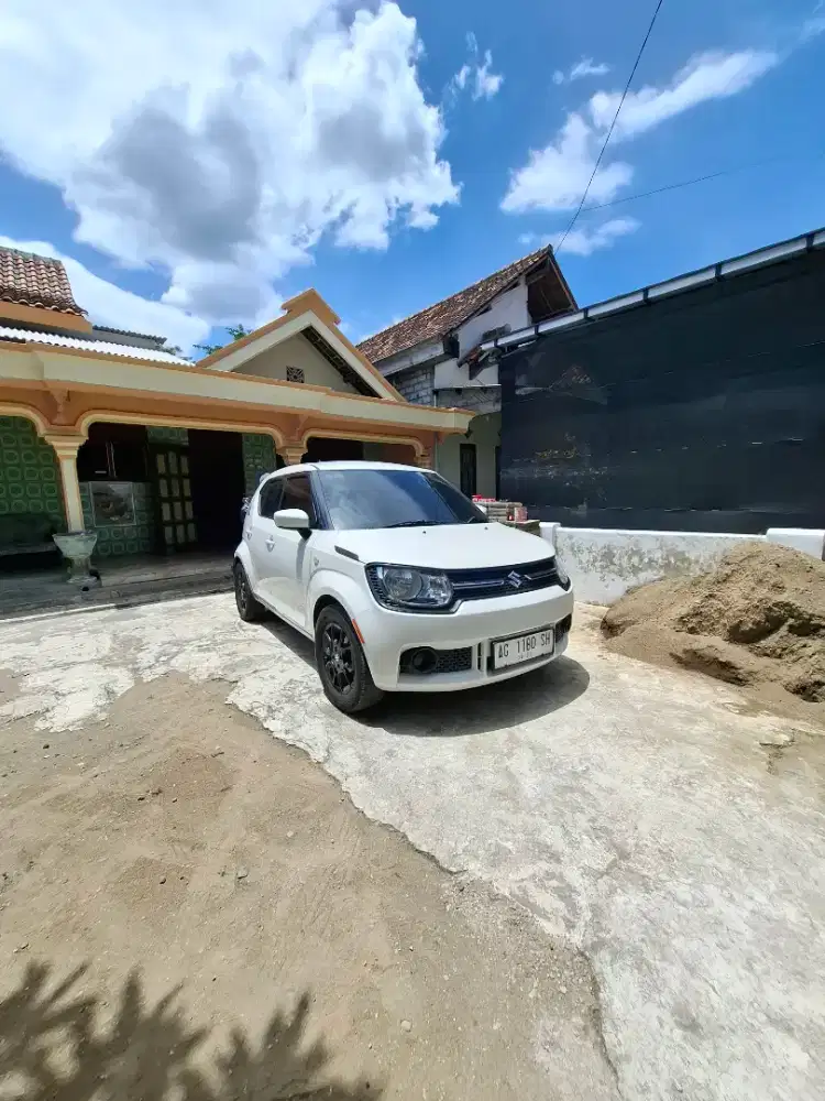 Suzuki Ignis tipe GL