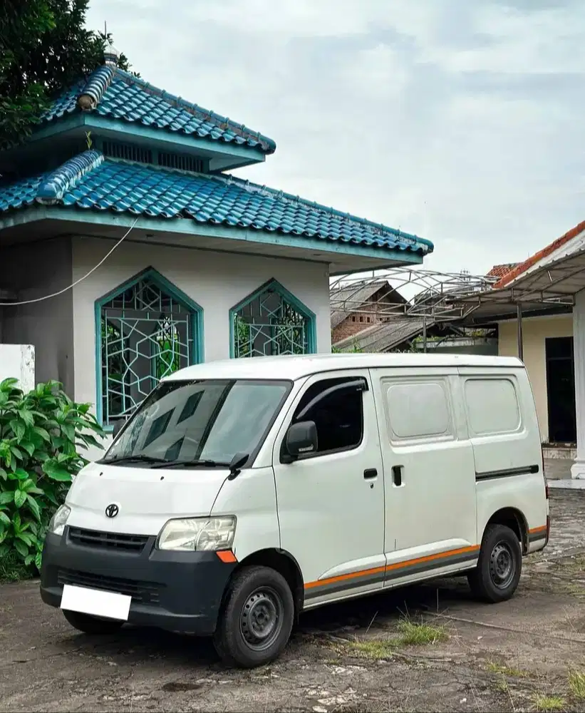 Grand Max Blind Van Lepas Kunci