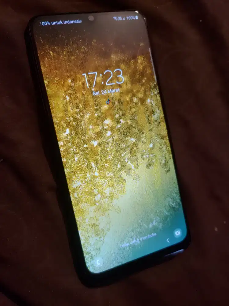 Jual HP Samsung A50 4/64 no minus