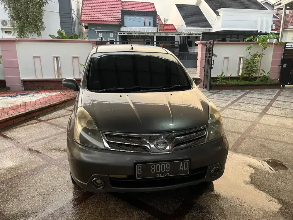 Djual mobil pribadi tahun 2012