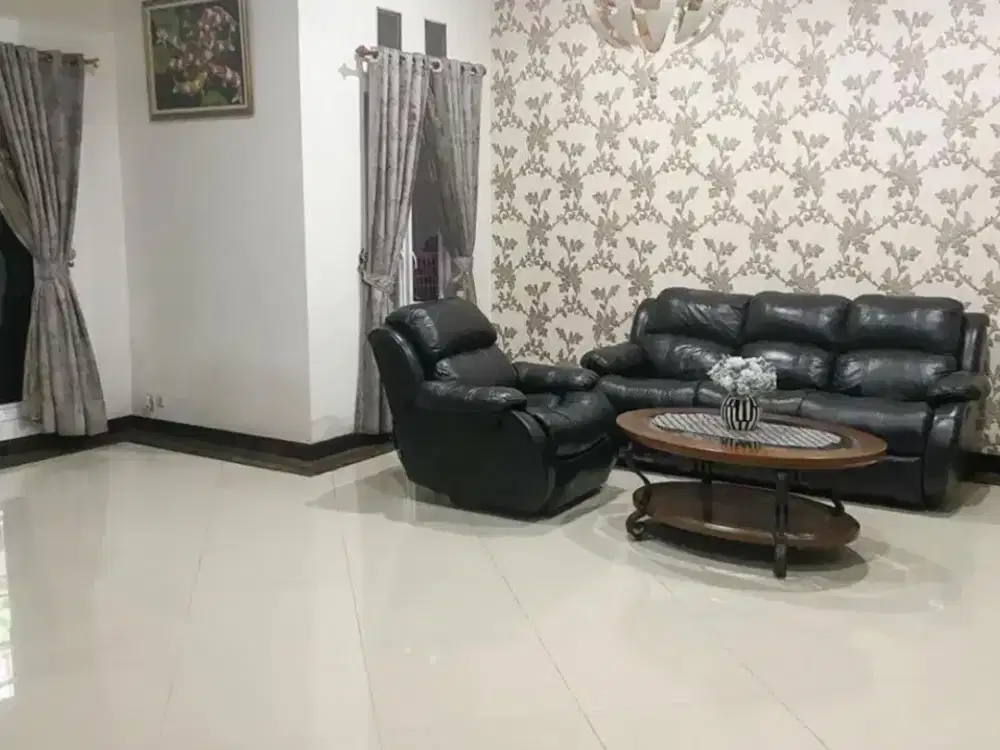 Dijual Cepat Rumah 2 Lantai SHM di Cengkareng Jakarta Barat