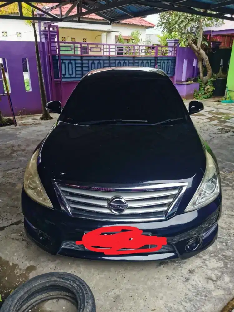 Nissan teana barang pribadi