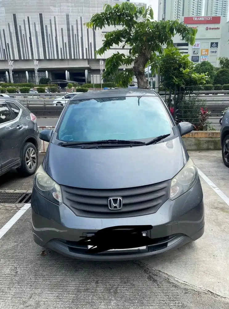 Honda Freed 2009 Bensin