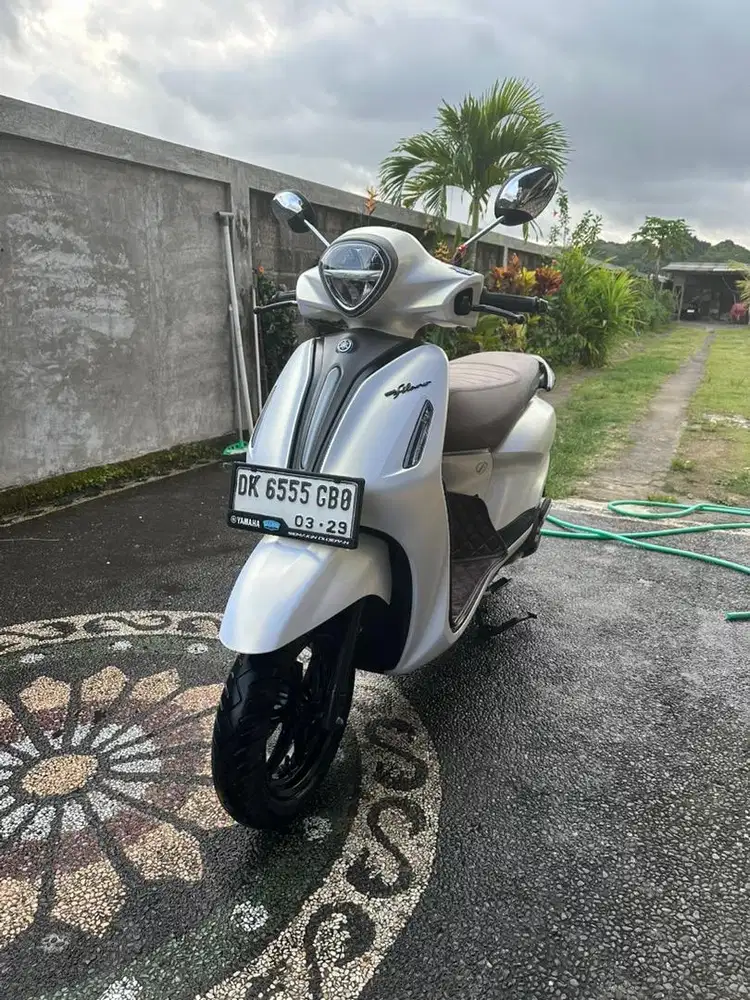 Jual yamaha grand Filano 2024 pribadi dari baru km rendah