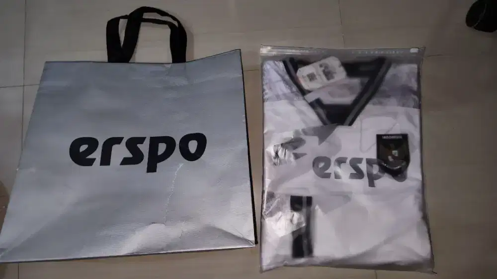 Erspo Timnas 25 Jersey Replica Away LS Men White Grey Black Ukuran XL