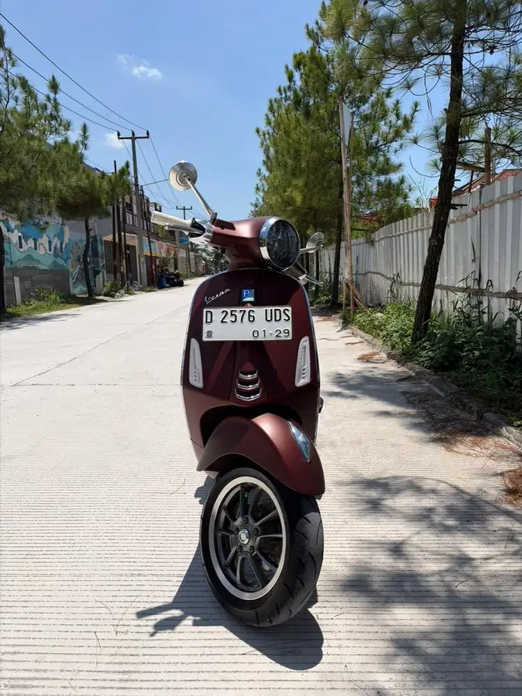 Vespa Primavera 50th Anniversary