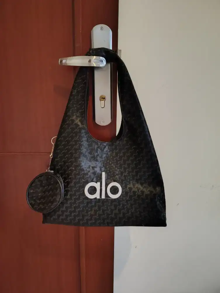 Tas Alo ( Hitam )