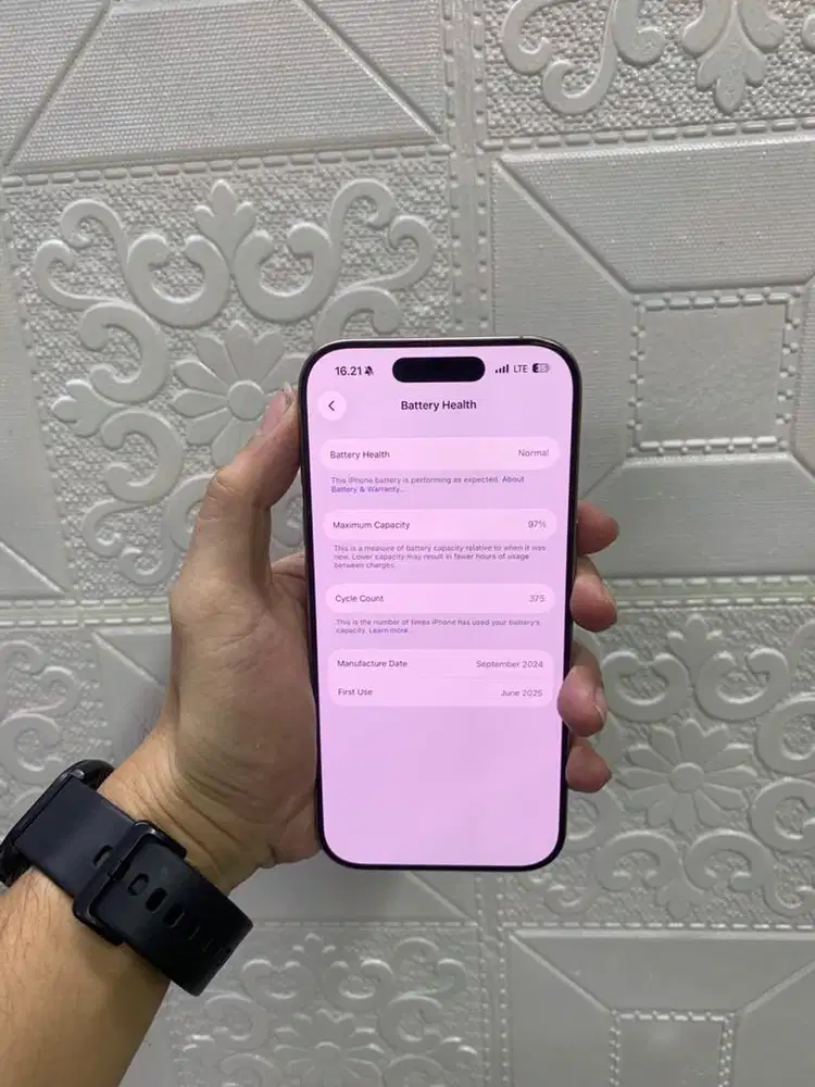 Iphone 16pro 256gb garansi resmi ibox