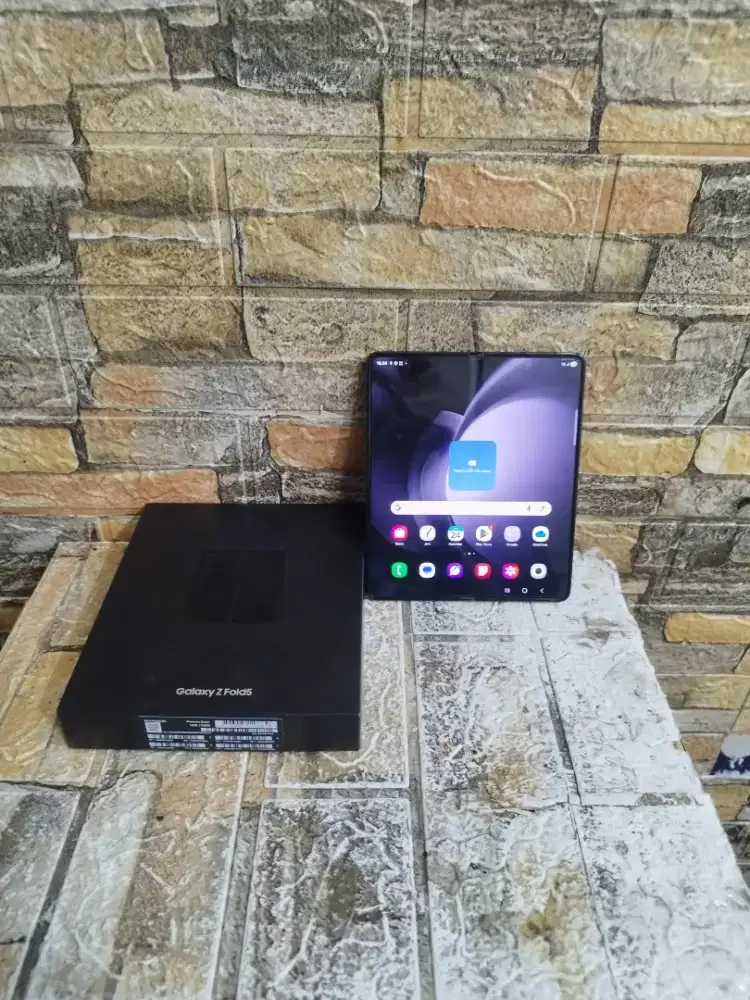 Samsung Z fold 5 12/512gb