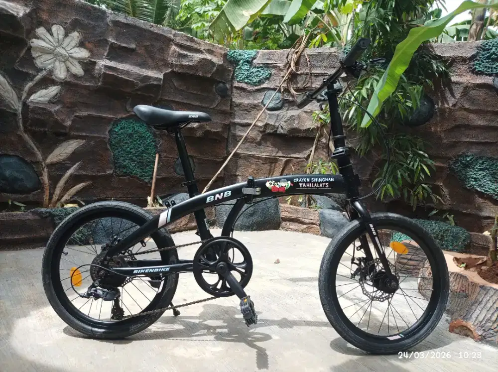 Sepeda lipat merk BNB ukuran 20