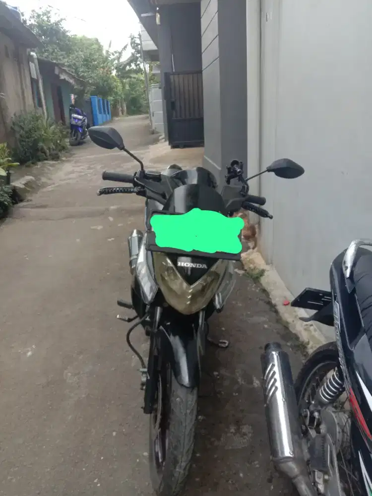 motor bekas Honda cs 1