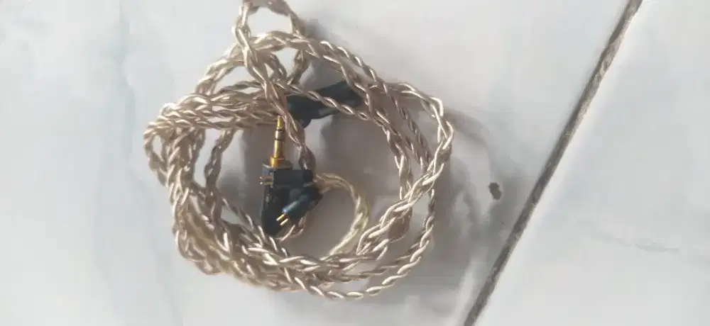 Kabel iem Linsoul 7HZ Thunderbirds Struktur Koaksial Perak Murni 27AWG