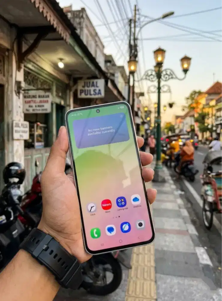 Samsung A56 5G Lightgray Resmi Indonesia