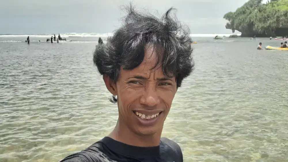 Cari kerja di bengkel motor