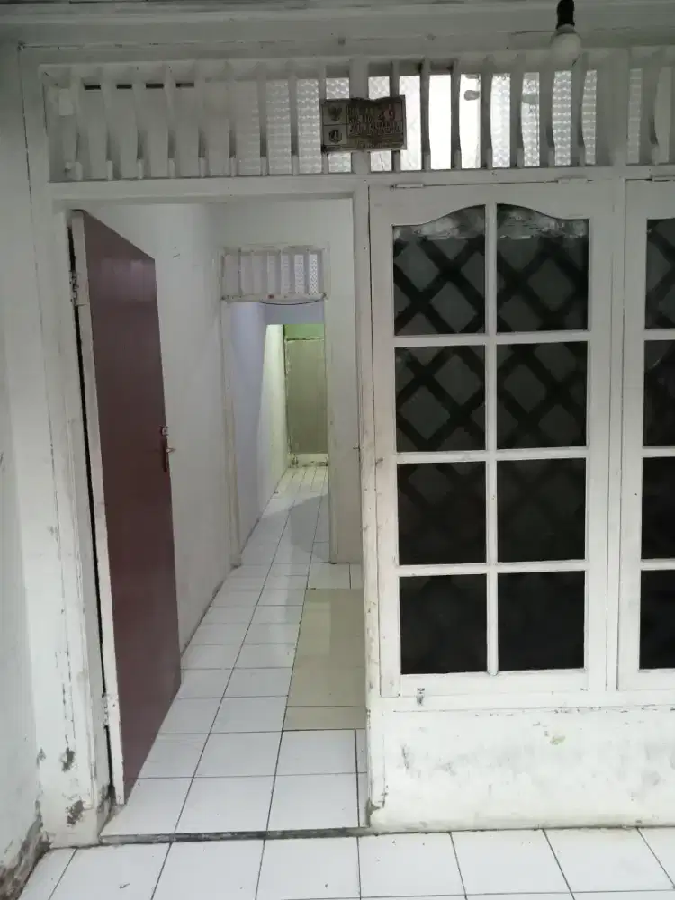 Kontrakan Kosong 3 Petak di Rawa Lele
