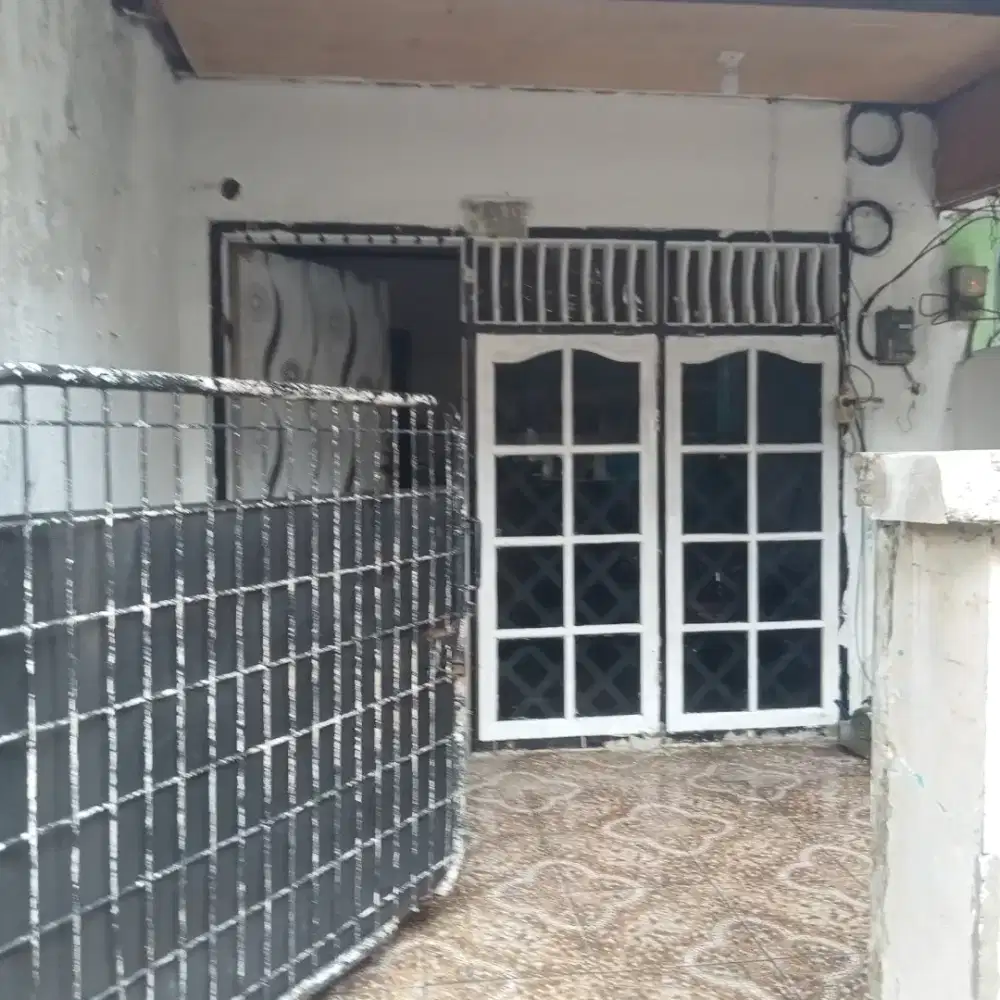 Kontrakan Kosong 3 Petak di Rawa Lele