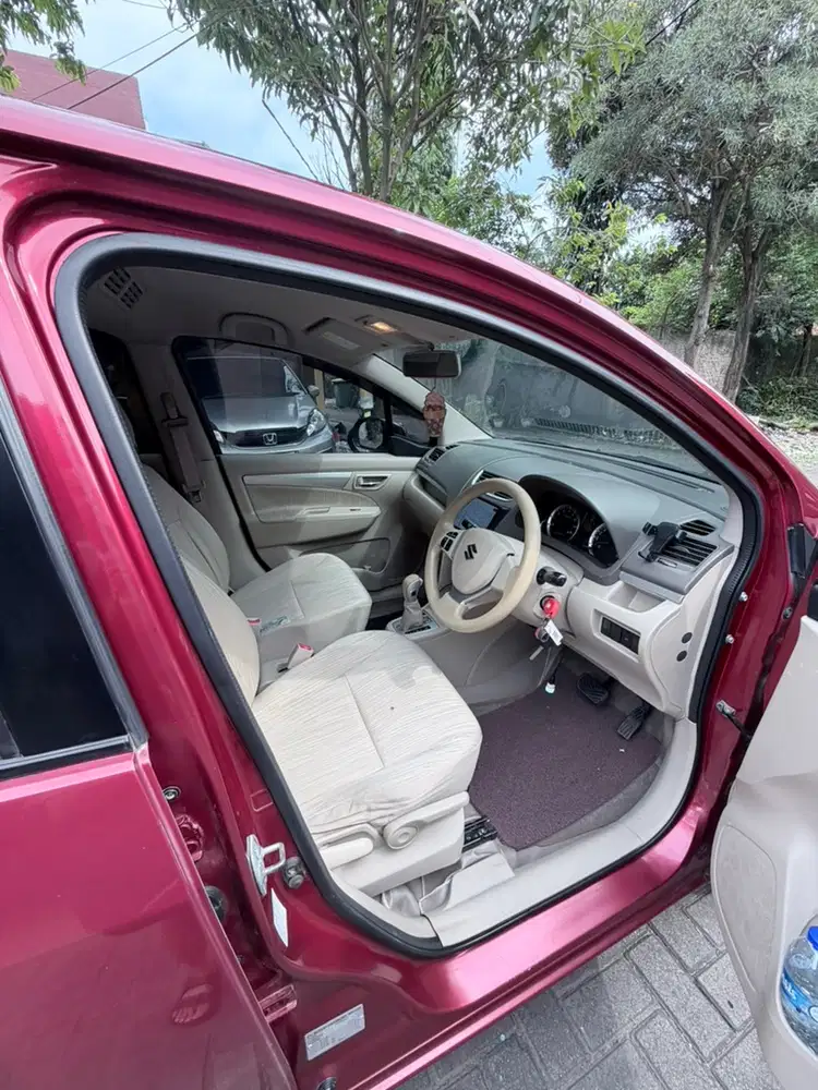 Suzuki Ertiga 2013 Bensin