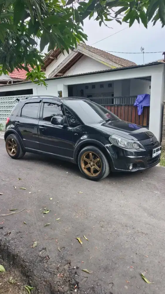 Suzuki Sx4 X-over