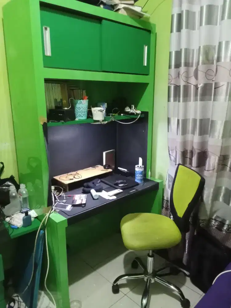 Meja belajar anak murah gratis kursi