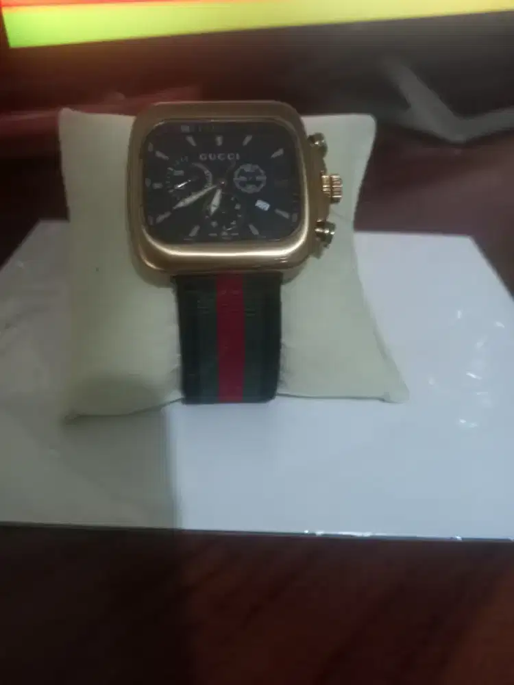 Jual jam Tangan Guci  seriCoupe  Chronograph Preloved kondisi 99%