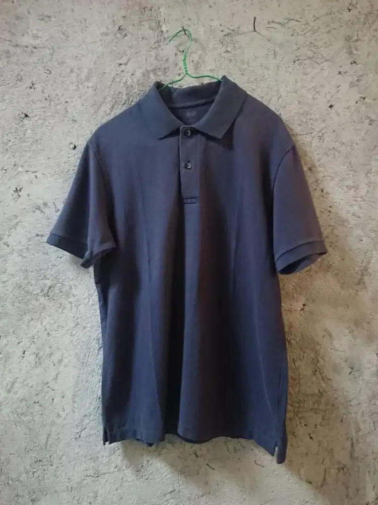 uniqlo polo shirt