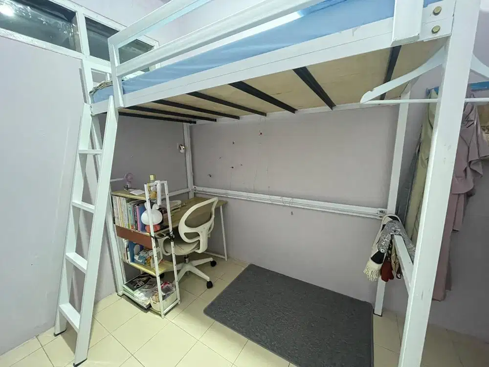 RANJANG TINGKAT BESI