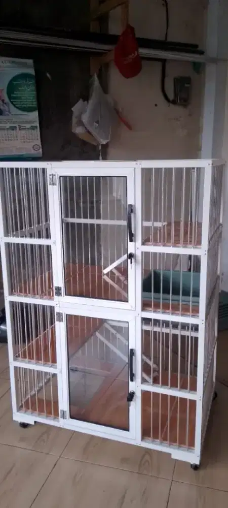 kandang kucing alumunium mewah