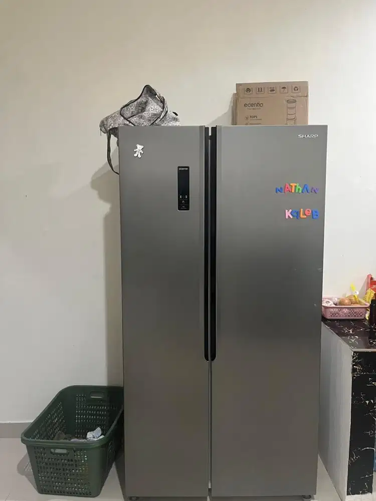 Kulkas sharp side by side 472liter tahun 2023